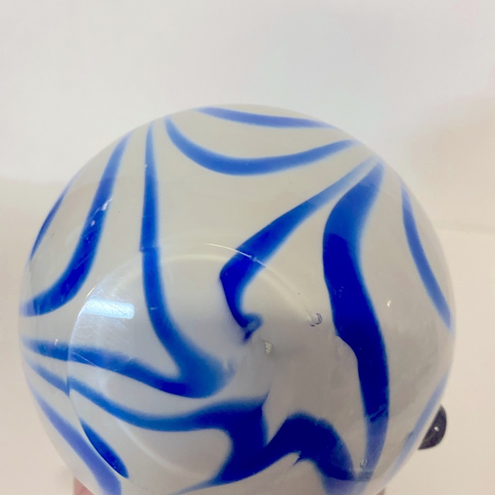 Vintage Murano Style Art Glass Vase Blue & White Swirl Rim Vase Ruffled Edge - Picture 6 of 9